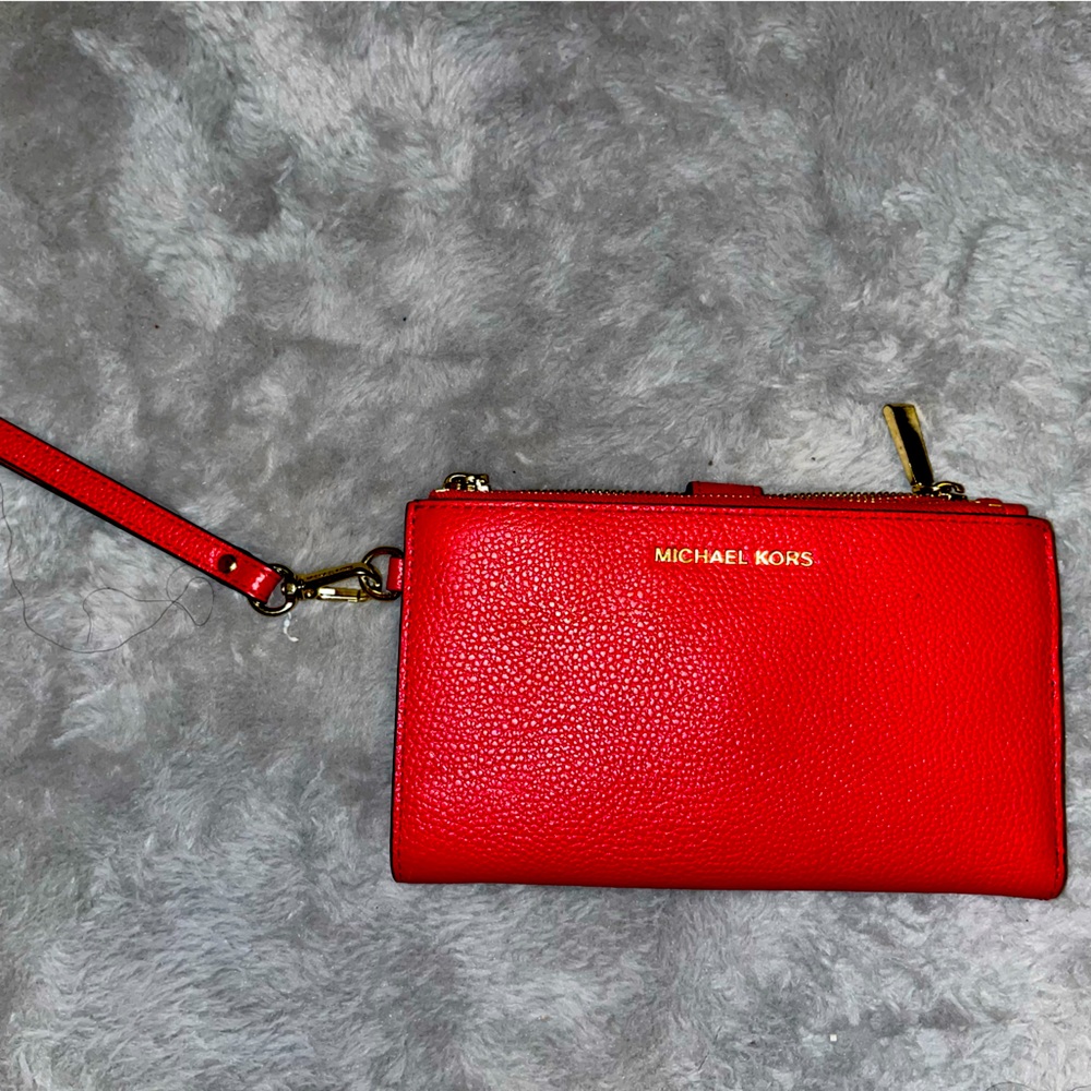 MK wristlet